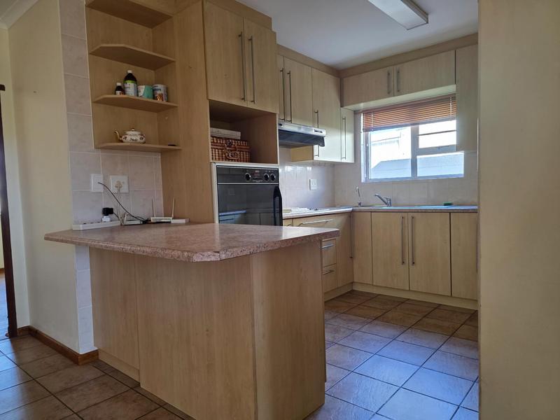 3 Bedroom Property for Sale in Franskraal Western Cape
